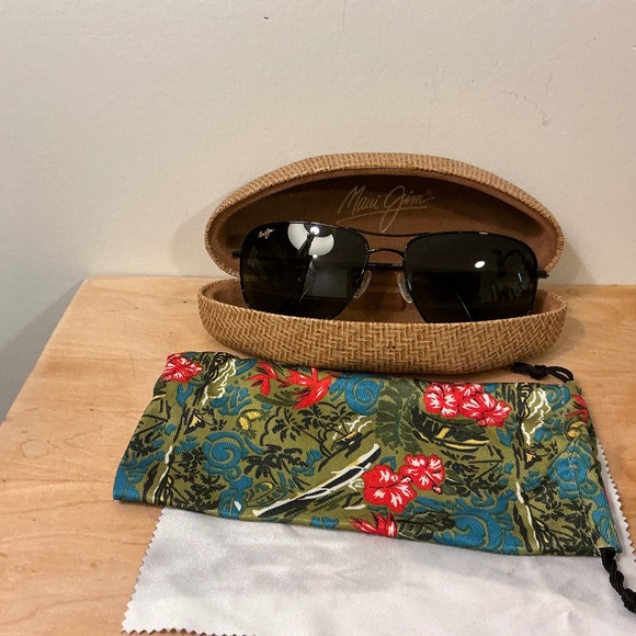 Maui Jim Wiki Wiki Sunglasses Titanium MJ-246-02 59 17 137